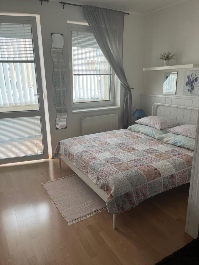 Terrace Apartment S 1 Spalnou Sofia-Parking & Wifi 브라티슬라바 외부 사진
